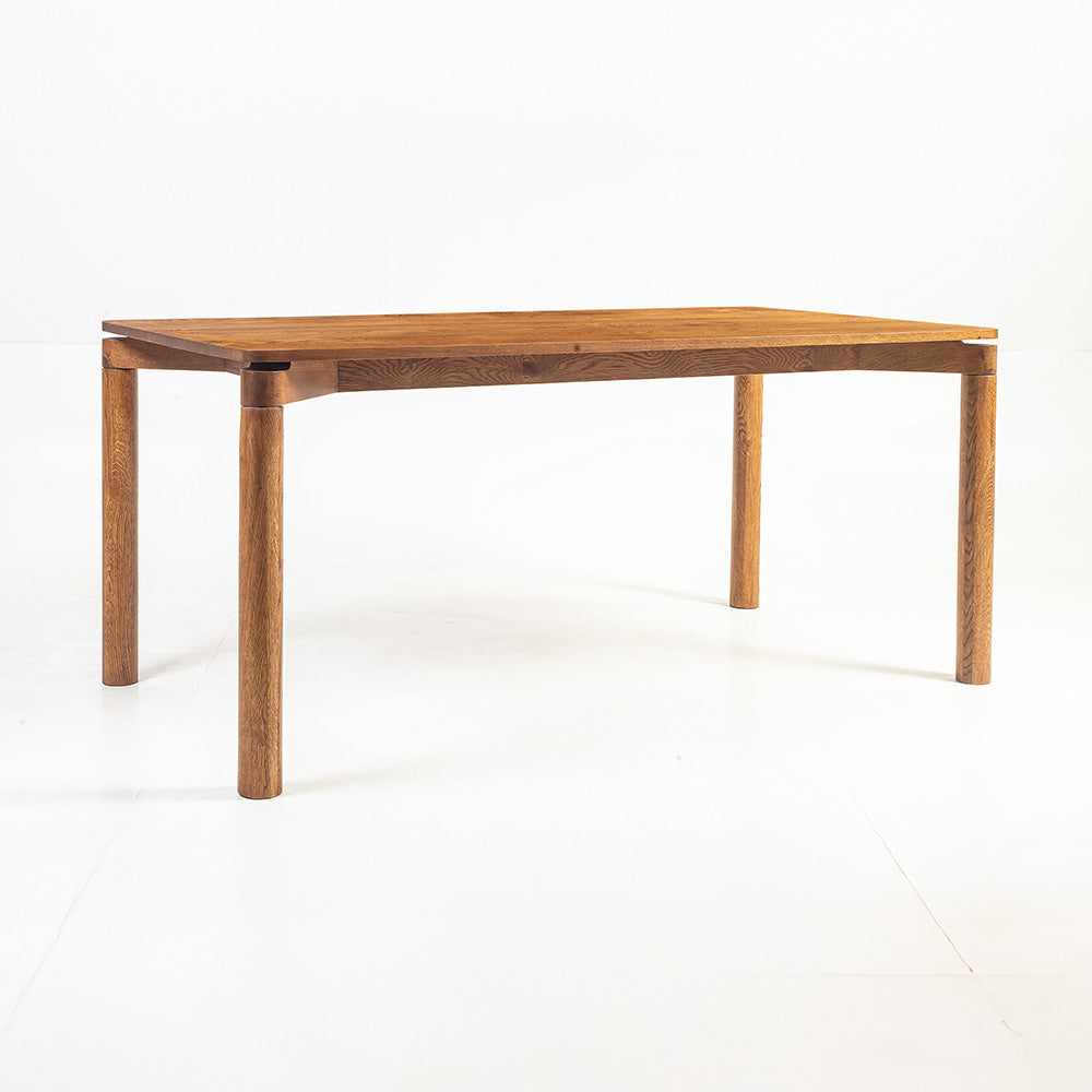 Classic Solid Wood Dining Table with Refined Four-Leg Design