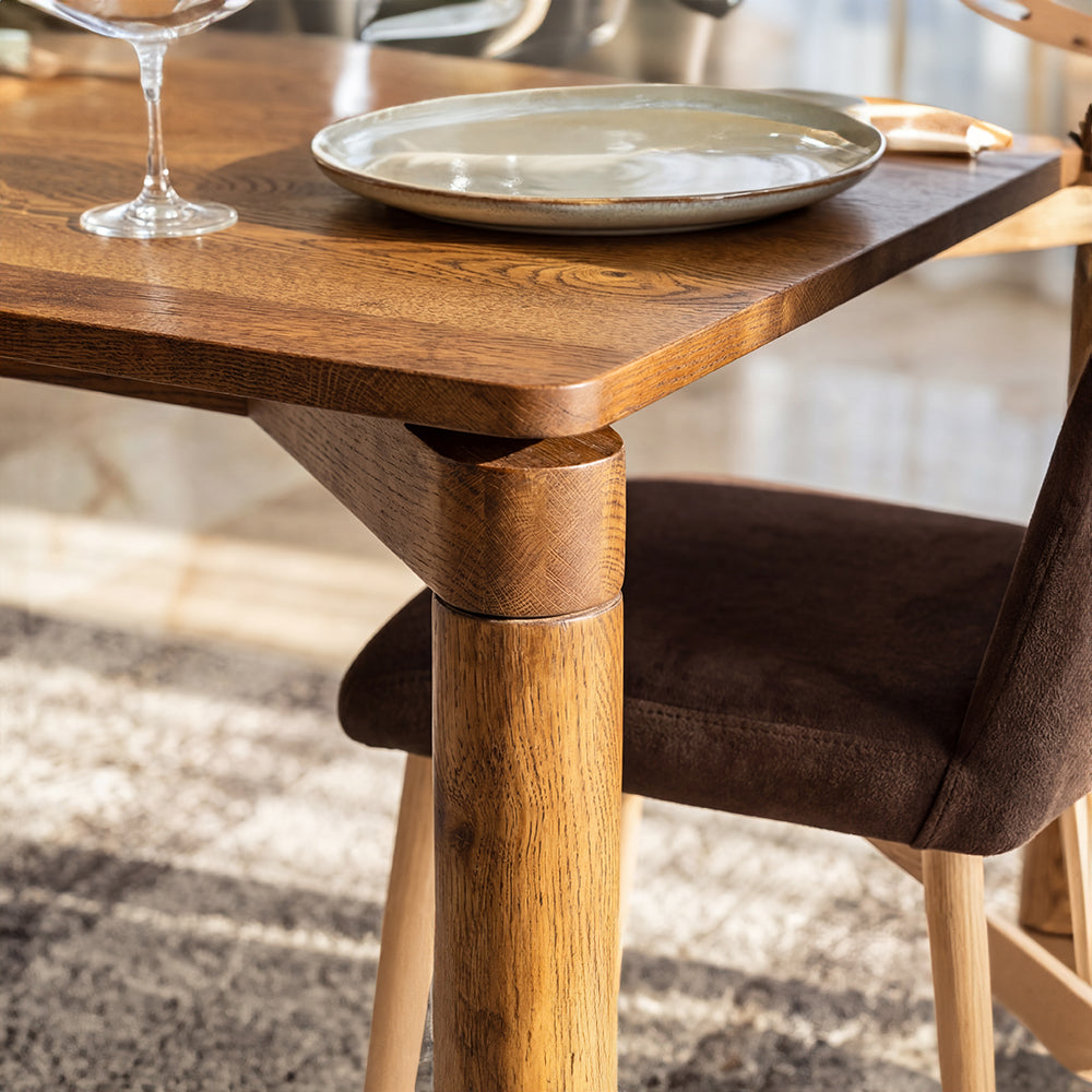 Classic Solid Wood Dining Table with Refined Four-Leg Design